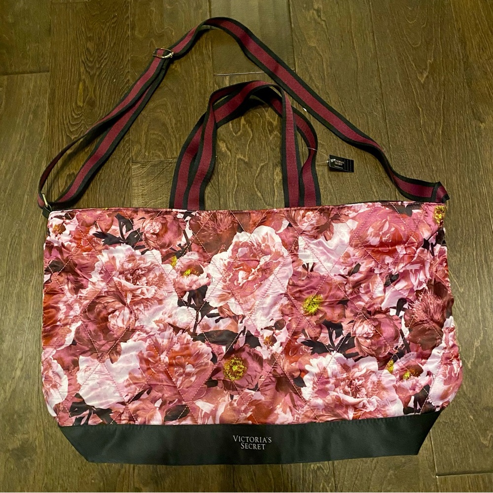 Victoria’s Secret Weekend Bag